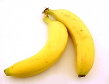 Банановое смузи с ванилью и грецкими орехами