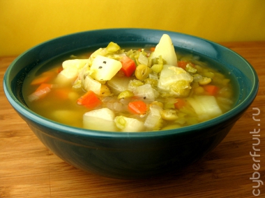 Быстрый суп с дробленым горохом и овощами