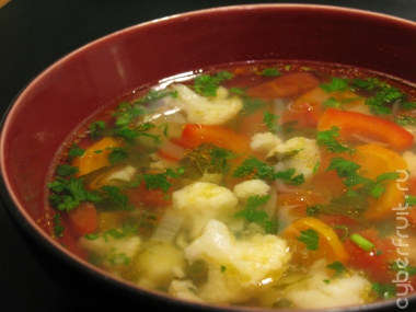 Острый суп с цветной капустой